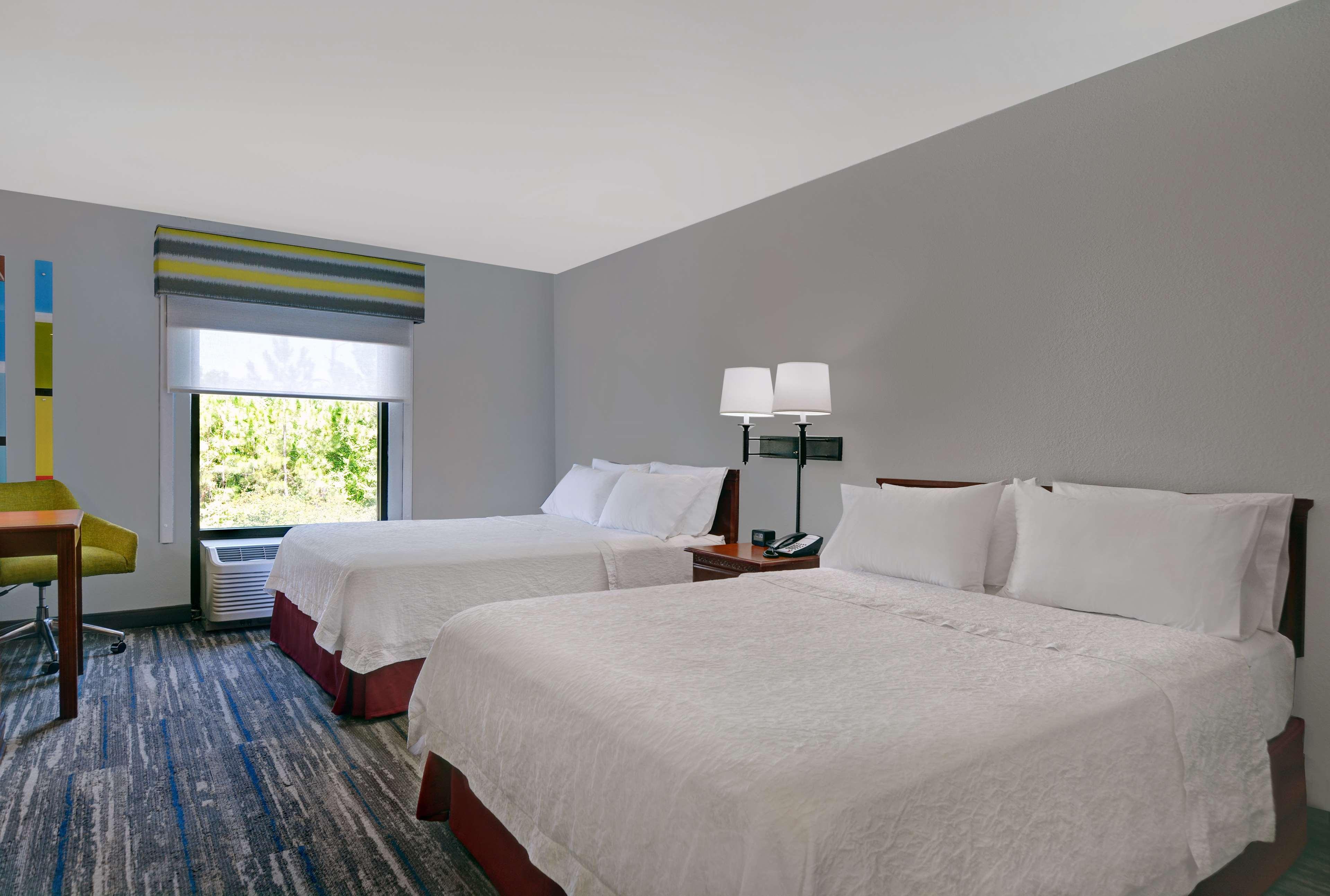 Hampton Inn By Hilton Panama City Beach Upper Grand Lagoon Exteriör bild