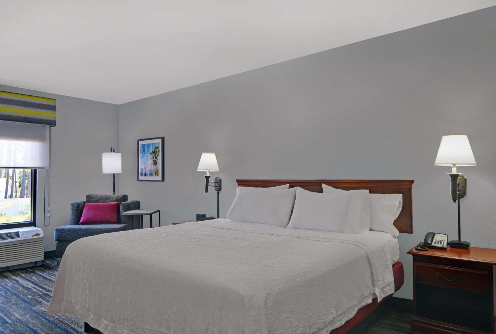 Hampton Inn By Hilton Panama City Beach Upper Grand Lagoon Exteriör bild