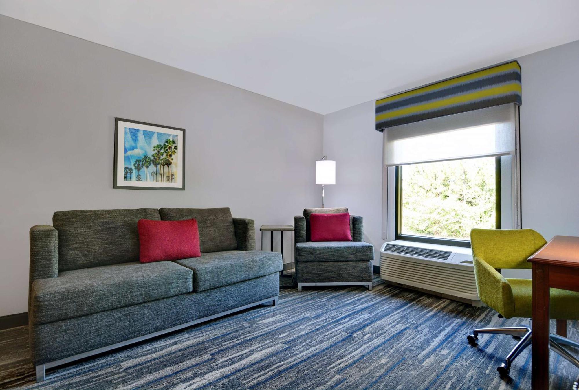 Hampton Inn By Hilton Panama City Beach Upper Grand Lagoon Exteriör bild