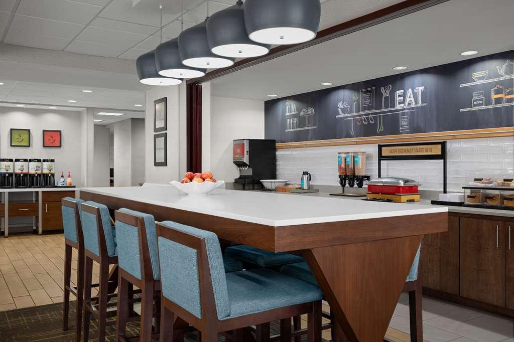 Hampton Inn By Hilton Panama City Beach Upper Grand Lagoon Restaurang bild
