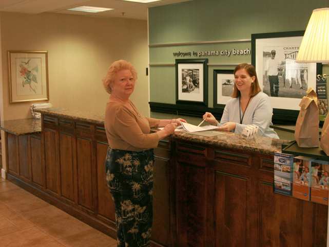 Hampton Inn By Hilton Panama City Beach Upper Grand Lagoon Inreriör bild