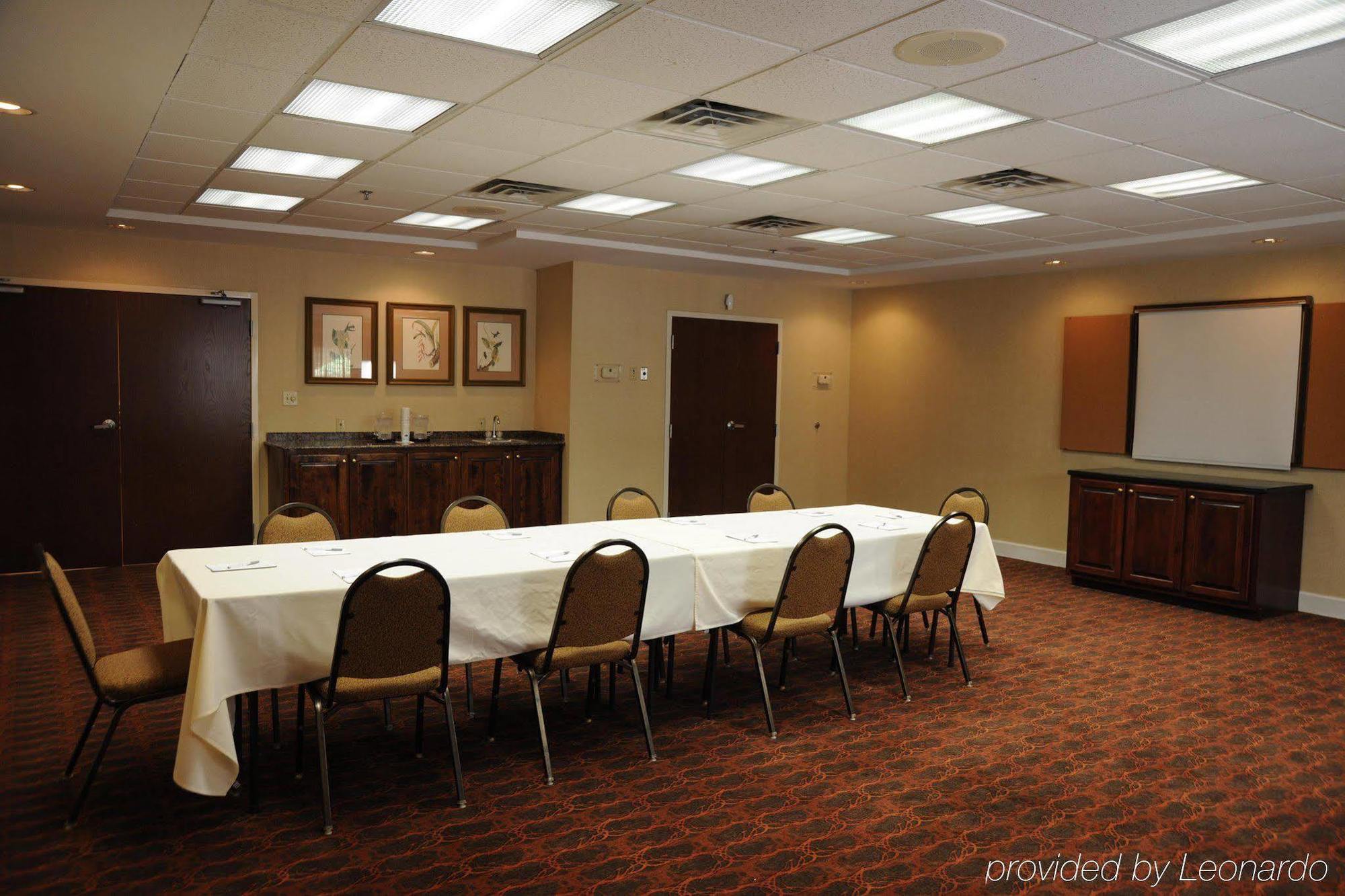 Hampton Inn By Hilton Panama City Beach Upper Grand Lagoon Exteriör bild